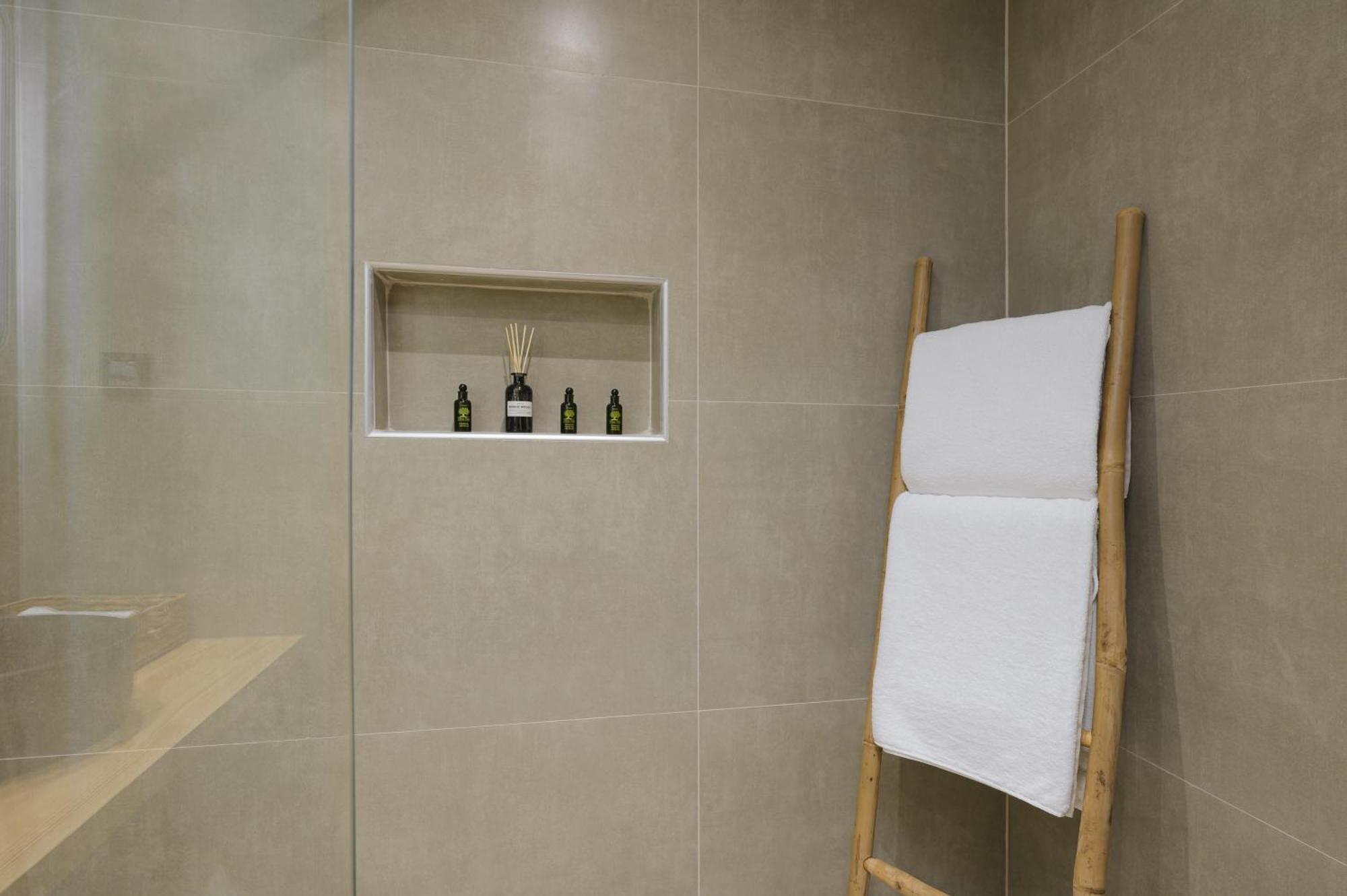 Abelia Boutique Rooms チィリヴィ エクステリア 写真
